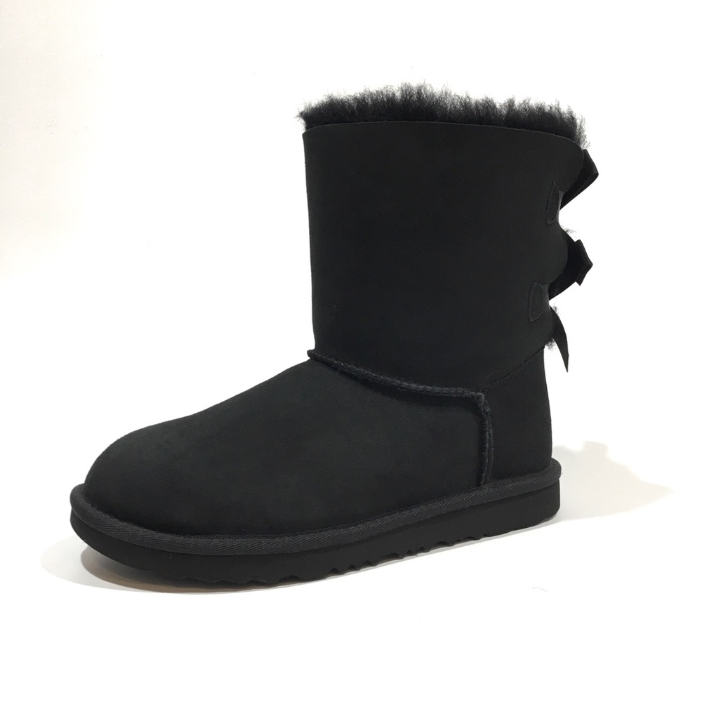 UGG BAILEY BOW II SHEEPSKIN BOOTS -BLACK -YOUTH US 5 (WOMEN’S 7) -NEW
